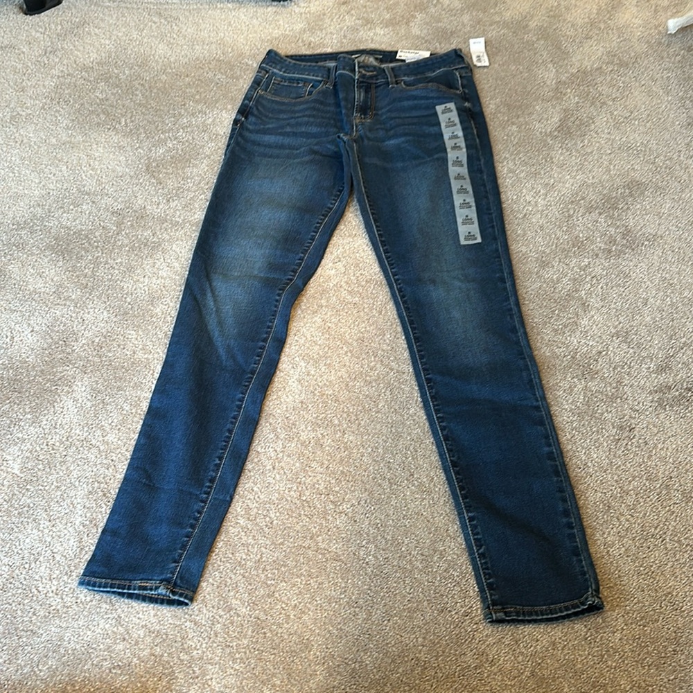 NWT Old Navy Rockstar SS Jeans Tall/Long